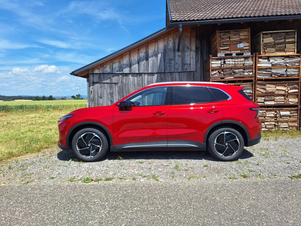 MGS5 EV Luxury