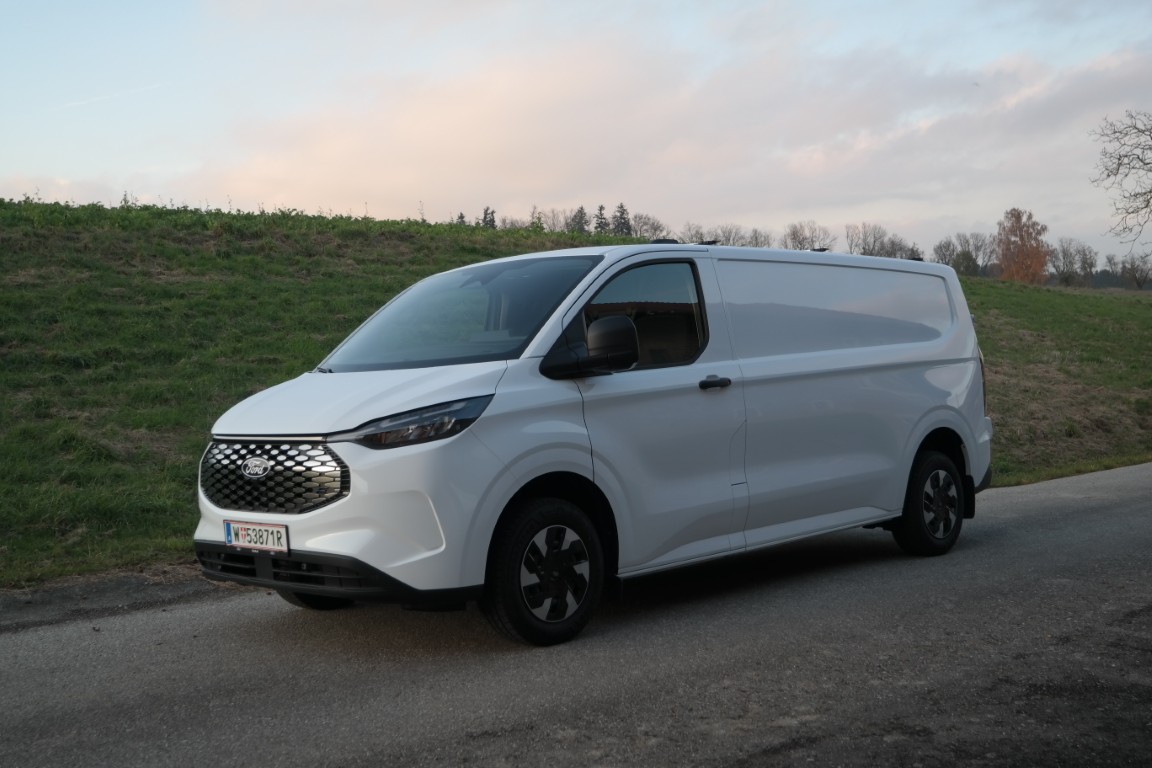 E-Transit Custom Trend