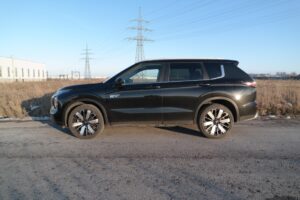 Mitsubishi Outlander PHEV: Intensiv und souverän auf und abseits befestigter Wege