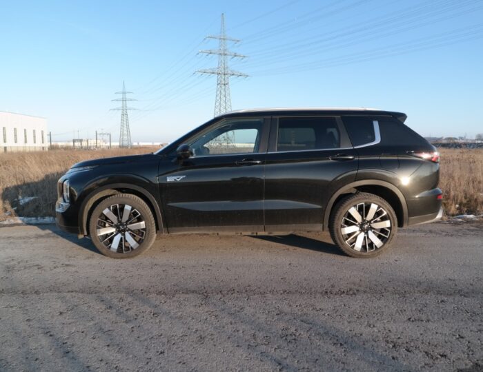 Mitsubishi Outlander PHEV Intense