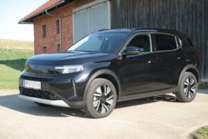Opel Frontera 1.2 Hybrid im Test: Platzwunder mit 48‑Volt‑Effizienz zum fairen Preis