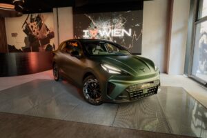 Cupra Raval feiert Premiere: Vollelektrisches Kompaktmodell startet 2026