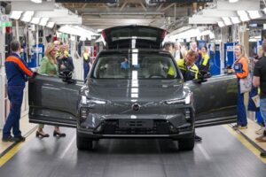Elektroauto Volvo EX60: Start der Serienproduktion in Torslanda