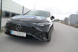 Test Mercedes CLA 350: Niedriger Verbrauch trifft auf Langstreckentauglichkeit