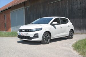 Dacia Sandero TCe 100 Journey: So viel Auto gibt’s fürs Geld in Österreich