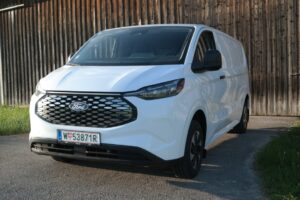 Ford E-Transit Custom Trend BEV 340 L2 im Test: Alleskönner für Handwerk, Gewerbe und Fuhrpark