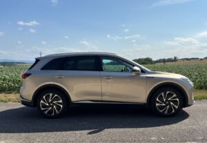 MG MGS6 EV Luxury AWD im Test: Ausstattung, Ladeleistung und Fahrverhalten des Elektro-SUV