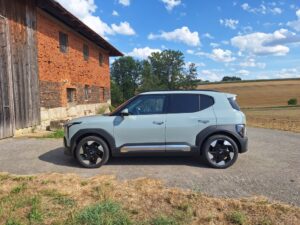 Kia EV2 Earth Plus Standard Range: Kompaktes Elektro-SUV für Stadt und Alltag im Praxistest