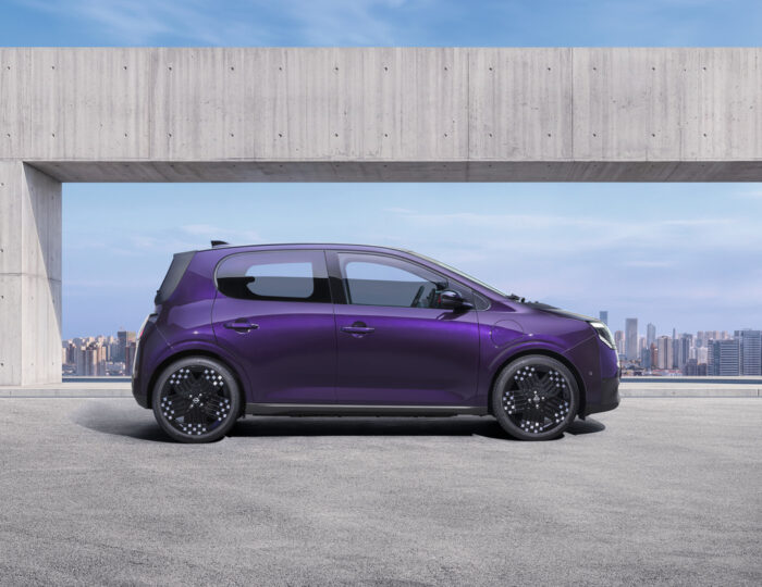 Nissan Pixo
